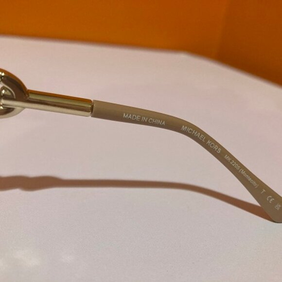 Michael Kors Sunglasses Tan Beige Size 15-19-140 - Picture 6 of 7